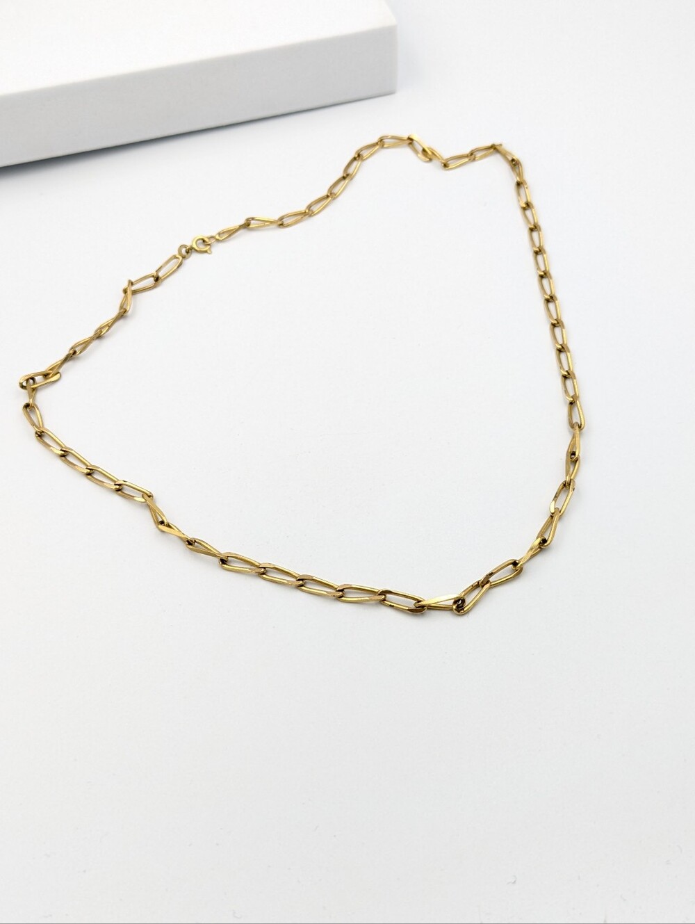 5/25$   Vintage gold tone chain necklace